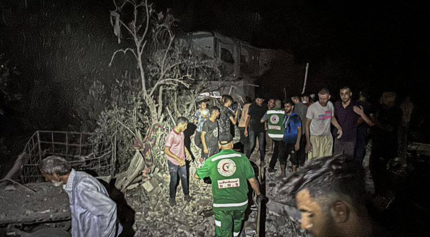 Derita di Jabalia: Serangan Udara Israel Tewaskan Puluhan, Warga Gaza Terperangkap